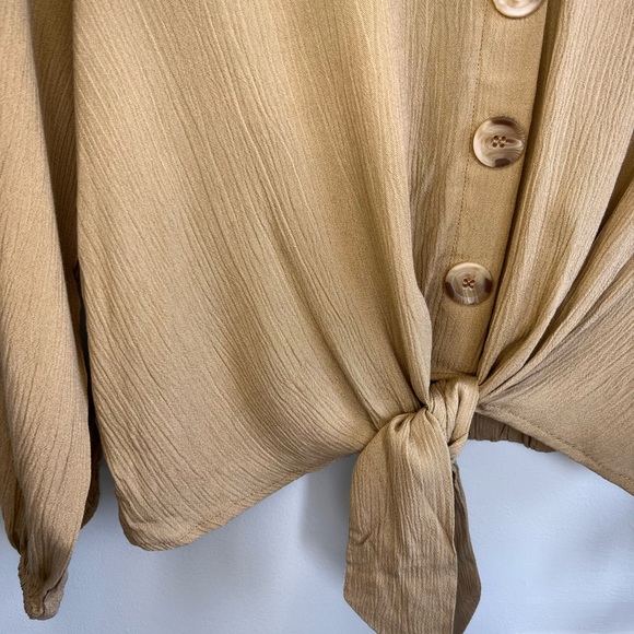 Full-sleeve summer blouse with a front knot (bow) - Picture 10 of 10